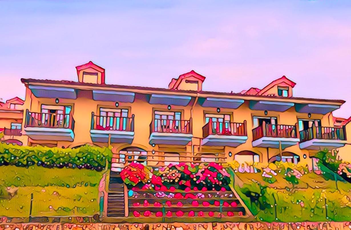 Casa De Flores - Con Jardin Privado Frente A La Playa De Comillas