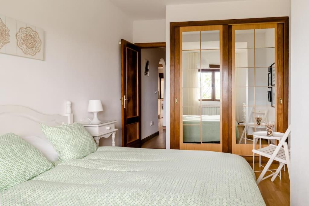 Casa De Flores - Con Jardin Privado Frente A La Playa De Comillas