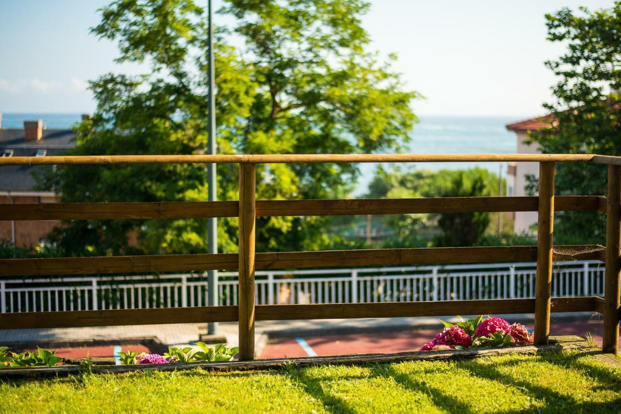 Casa De Flores - Con Jardin Privado Frente A La Playa De Comillas